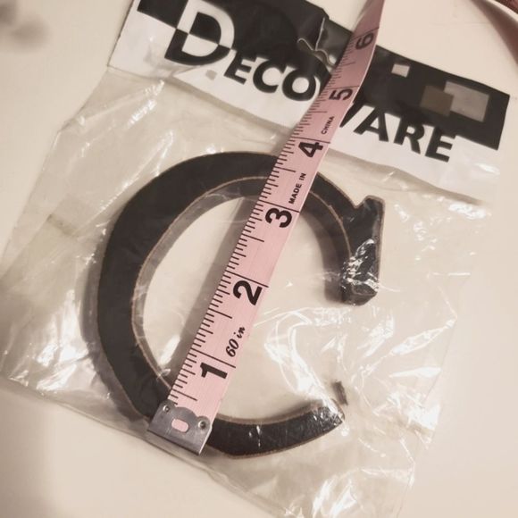 $3 🌟Add On, Letter C, dark brown, wood - Picture 4 of 5